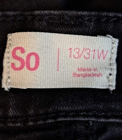 SO Women's Black Mini Skirt  Size 13/31W - Picture 4 of 4